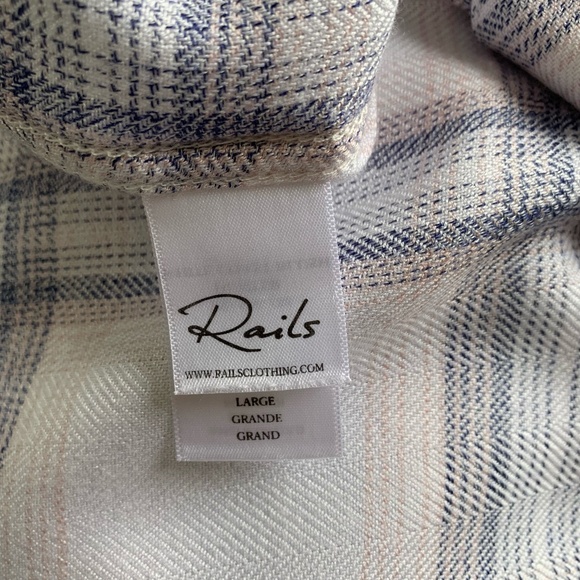 Rails 'Hunter White Coast Blush' plaid button down shirt - Picture 8 of 8